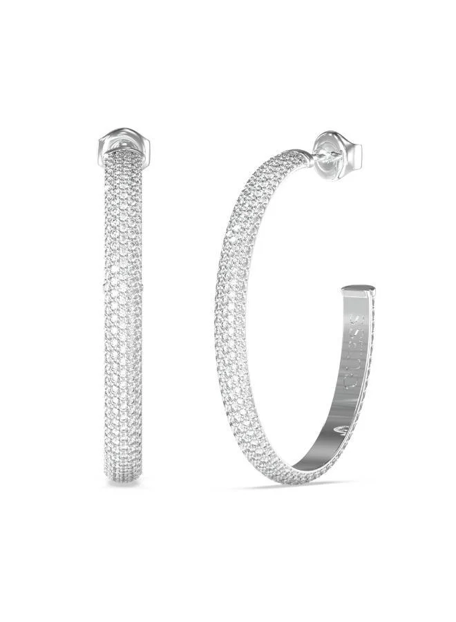 جس أقراط دائرية مرصعة من إيسينزا